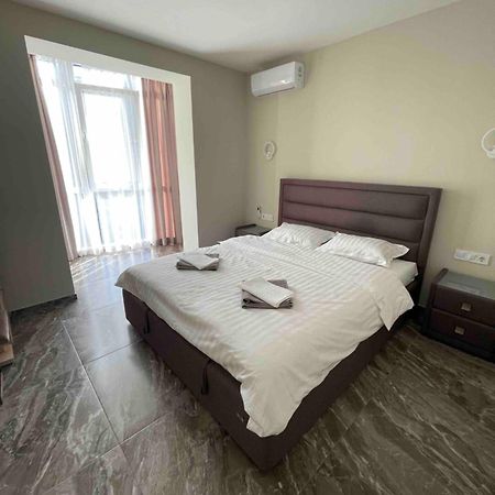 Apartment New Building In Center Dnipro Exterior foto