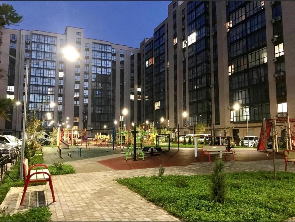 Apartment New Building In Center Dnipro Exterior foto
