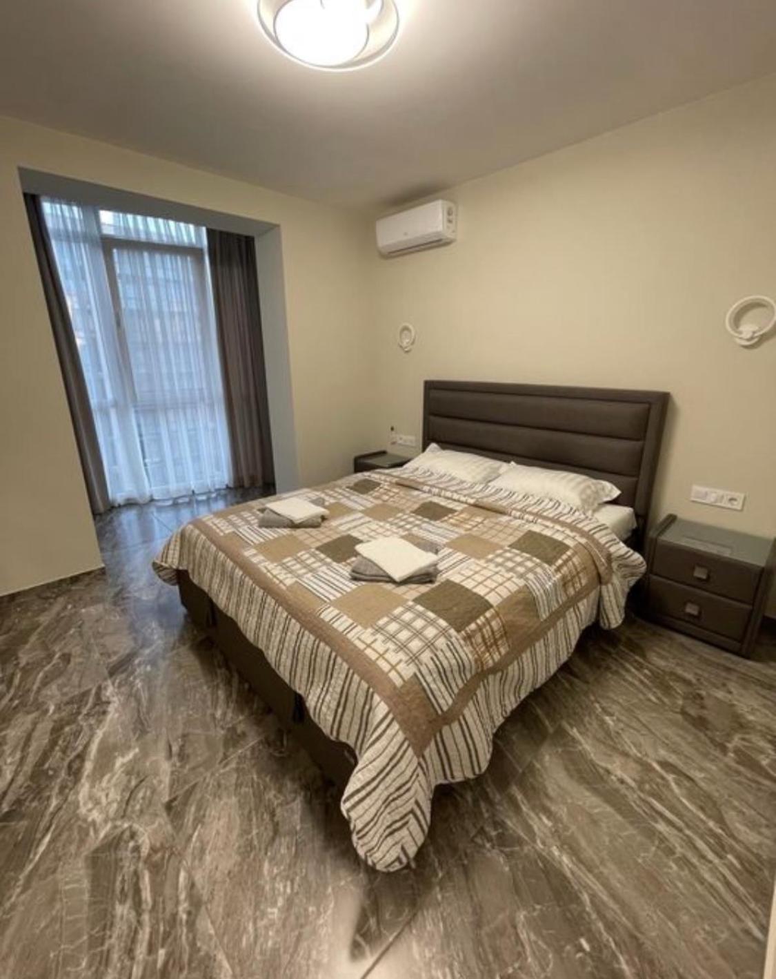 Apartment New Building In Center Dnipro Exterior foto